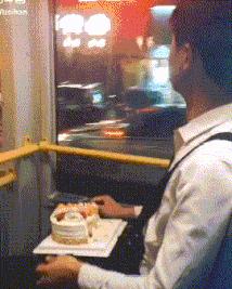 微信屏蔽点赞能看到吗朋友圈给别人点赞却不点你呢