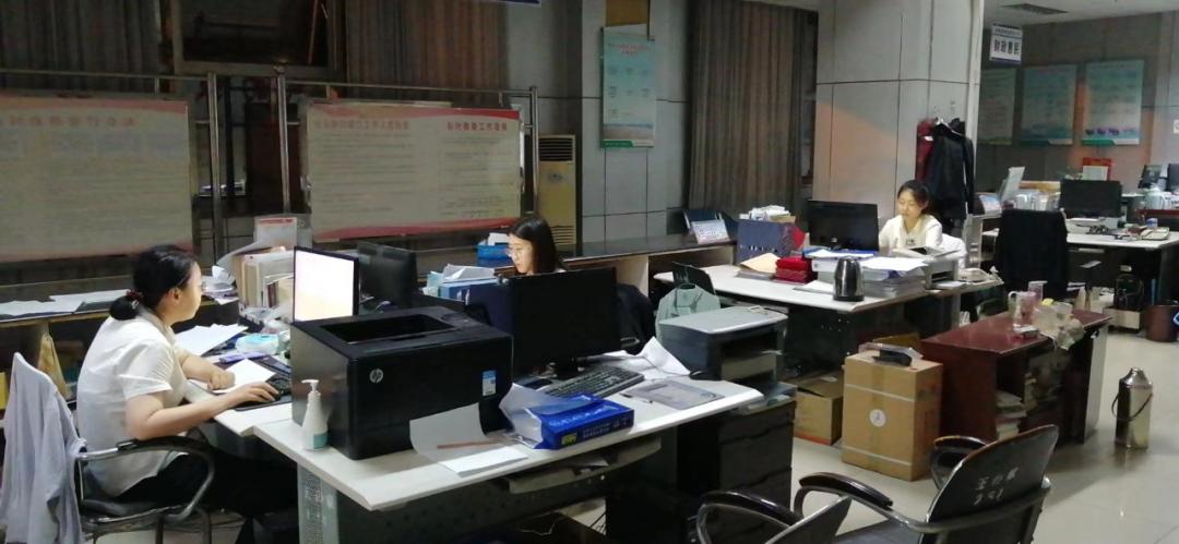 微信点赞不让朋友看见微信怎样屏蔽别人而又不能让别人知道