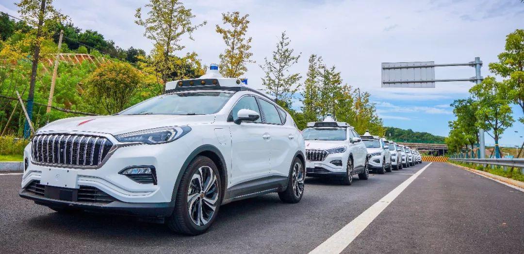 朋友圈一键点赞软件有哪些赚钱软件